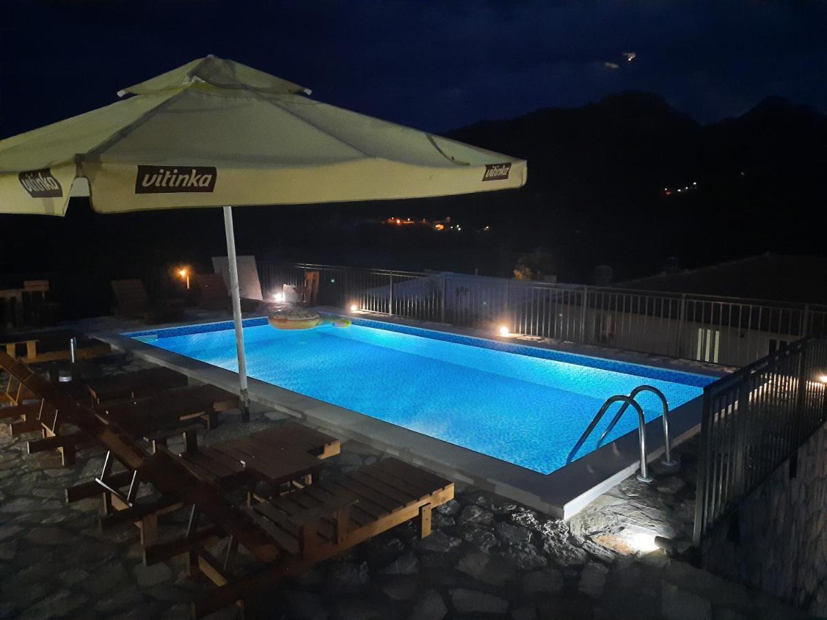 Apartments Kingfisher Virpazar Exterior photo