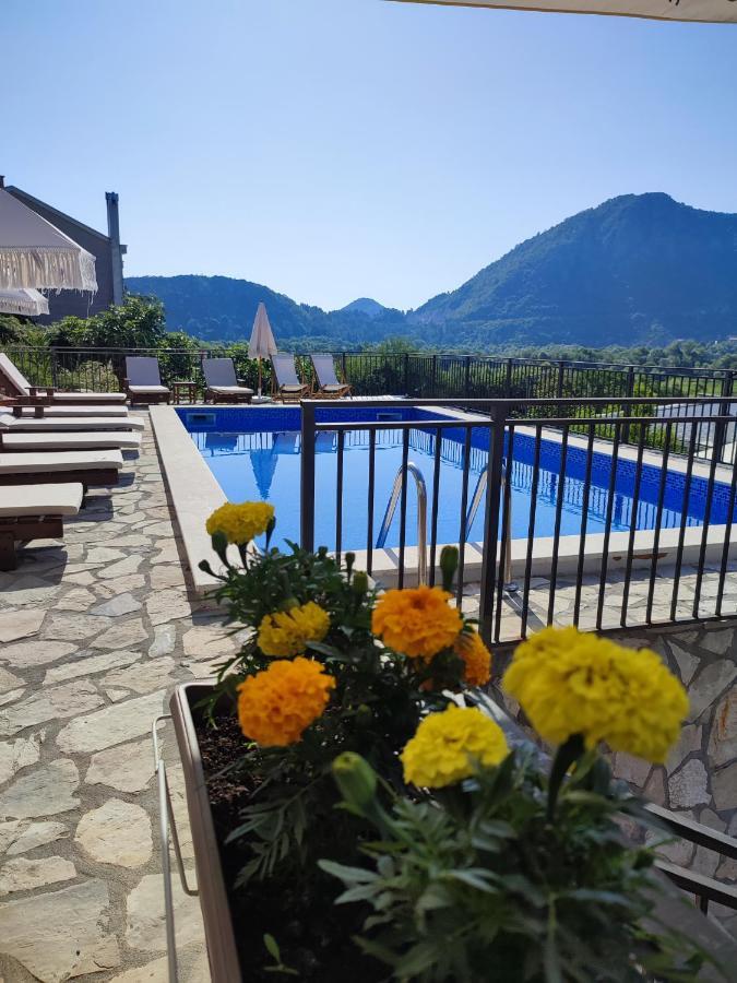 Apartments Kingfisher Virpazar Exterior photo
