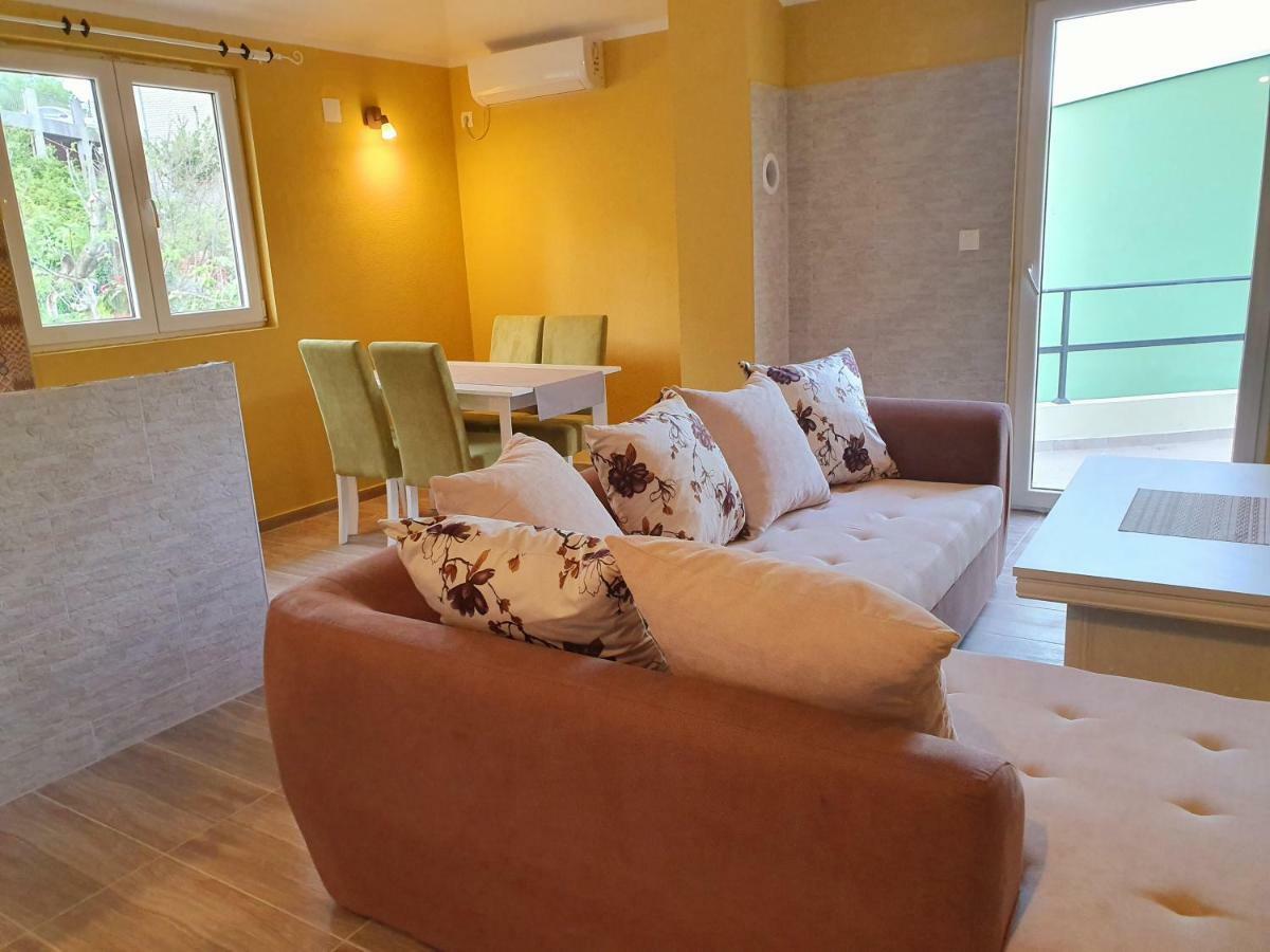 Apartments Kingfisher Virpazar Exterior photo