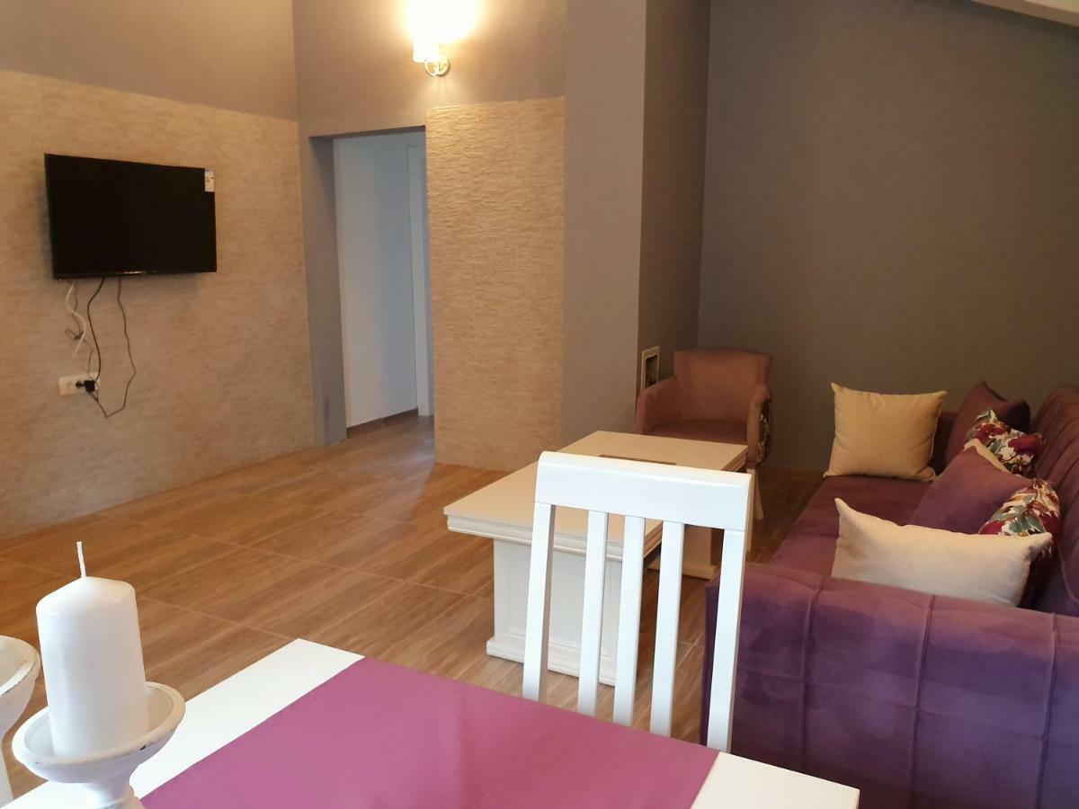Apartments Kingfisher Virpazar Exterior photo