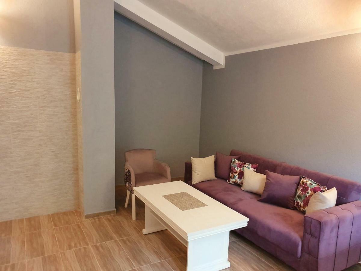 Apartments Kingfisher Virpazar Exterior photo